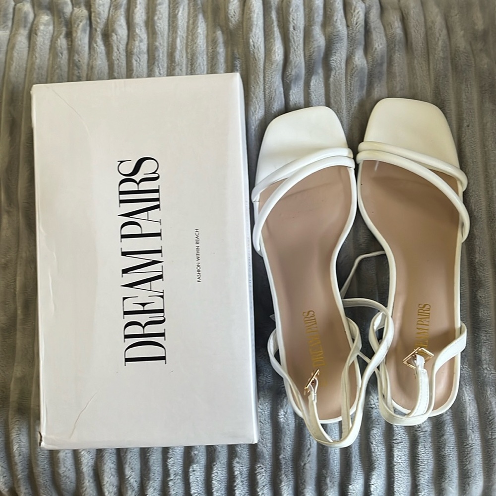 NWOT white open toe square toe block heels size 10 - Picture 4 of 5